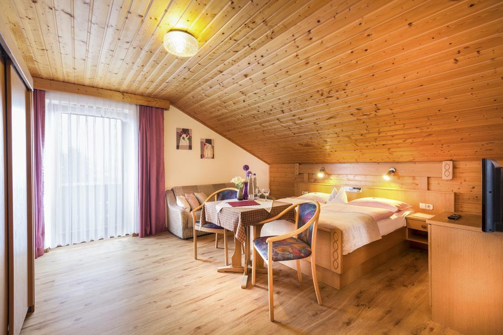 Genusshotel Hohenbogen Neukirchen beim Heiligen Blut Exterior photo